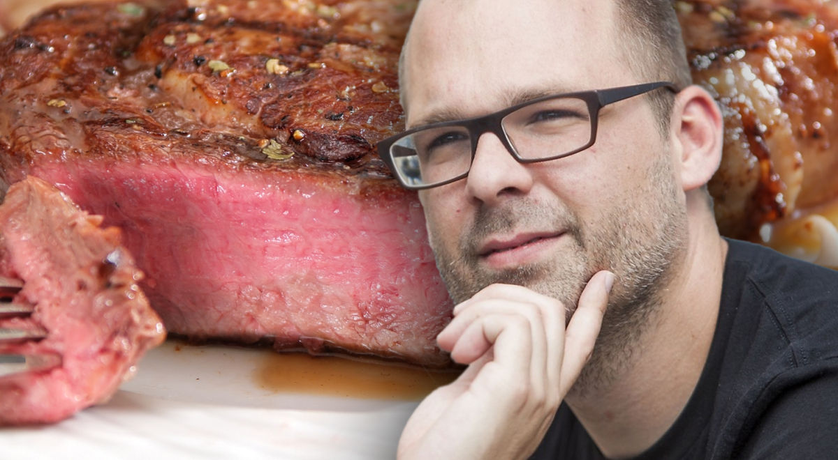 Steak is coming - mit diesem Teaser kündigt Klaas Kersting sein eigenes Restaurant an.