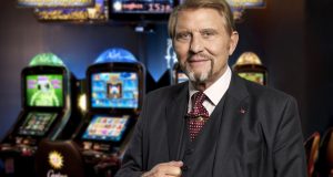 Firmengründer Paul Gauselmann ist Herrscher über ein milliardenschweres Glücksspiel-Imperium (Foto: obs/Gauselmann Gruppe/Marco Moog)