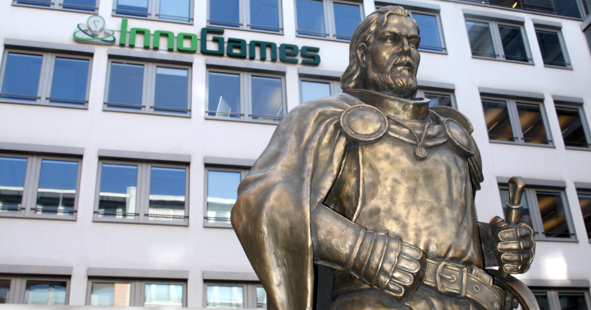 InnoGames-HQ-Hamburg-Statue-GamesWirtschaft.jpg