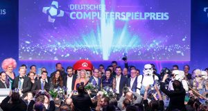 Deutscher Computerspielpreis 2017: Preisträger, Laudatoren und Ausrichter beim großen Finale (Foto: Quinke Networks)