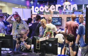 Indie Arena Booth 2017: 80 Indie-Spiele aus 24 Ländern Anspielen statt anstehen: Die Entwickler persönlich assistieren auf dem Indie Arena Booth (Foto: KoelnMesse/Thomas Klerx)