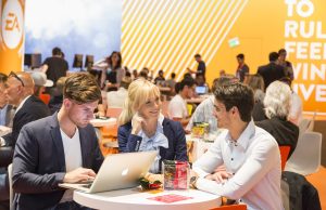 Gamescom 2017 Business Area: Electronic Arts belegt komplette Halle 1 Der Business-Area-Auftritt von Electronic Arts wandert zur Gamescom 2017 in Halle 1.