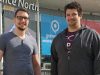 Zwei der fünf Fluffy Fairy Games-Gründer auf der Gamescom 2017: Janosch Sadowski und Daniel Stammler