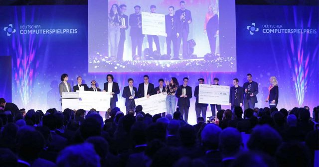 Am 10. April werden Preisgelder in Höhe von 560.000 Euro an die Gewinner des Deuschen Computerspielpreises 2018 verteilt (Foto: Franziska Krug/Getty Images für Quinke Networks)
