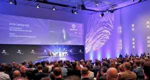 Im Konrad-Adenauer-Saal findet am 21.8. die offizielle Gamescom-Eröffnung statt - wie schon 2017 wird Armin Laschet die Messe eröffnen (Foto: Franziska Krug / Getty Images for Game)