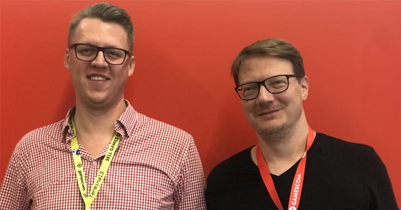 Agentur-Gründer Mateuz Szukajt und Tim Krause-Murroni (Galaktus Germany) auf der Gamescom 2018 (Foto: Galaktus)