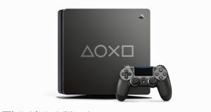 Ab 7. Juni 2019 erhältlich: die Days of Play 2019 PlayStation 4 Limited Edition Steel Black (Abbildung: Sony Interactive)