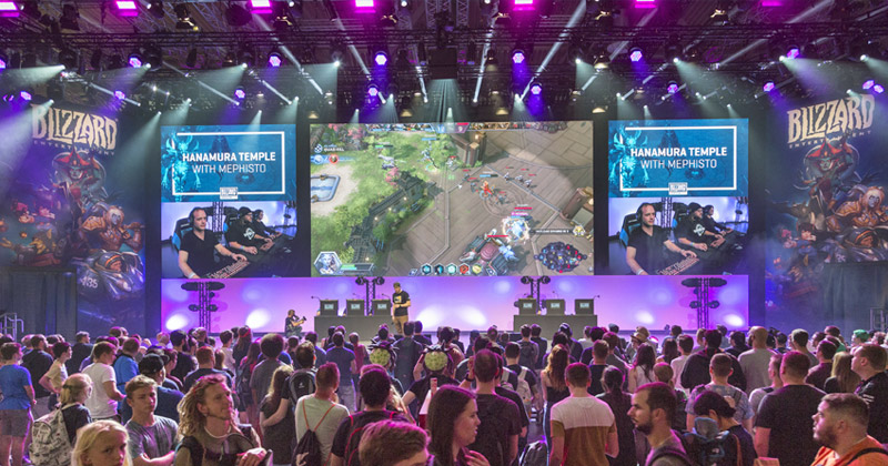 Neben dem XXL-Stand in der Entertainment Area der Gamescom 2018 belegte Activision Blizzard einen üppigen Stand im Business-Bereich (Foto: KoelnMesse / Thomas Klerx)