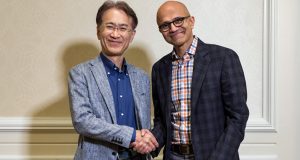 Historischer Handshake: Sony-Vorstands-Chef Kenichiro Yoshida und Microsoft-CEO Satya Nadella besiegeln die Allianz beider Tech-Riesen (Foto: Microsoft Corp.)