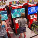 Viele Aussteller der Gamescom - hier Nintendo - achten darauf, dass die Spielstationen auch für Rollstuhlfahrer nutzbar sind (Foto: KoelnMesse / Harald Fleissner)