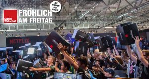 Gamescom-Aussteller wie Samsung verteilen Gratis-Papp-Sitzhocker ans Publikum (Foto: Samsung Deutschland)