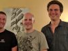 Benjamin Zuckerer (links) bildet mit Hendrik Lesser und Johannes Roth den Vorstand von Games Bavaria Munich (Foto: GBM)