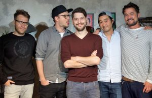 Rocket Beans trennt sich von Simon Krätschmer Gründer und Gesellschafter von Rocket Beans TV: Nils Bomhoff, Etienne Gardé, Simon Krätschmer, Daniel Budiman und Arno Heinisch (Foto: Rocket Beans TV / Marco J. Drews)