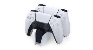 Neue PlayStation 5-Ladestation: Die DualSense-Controller sind natürlich nicht im Lieferumfang enthalten (Abbildung: Sony Interactive)