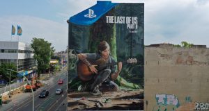 Ellie in XXL: Sony Interactive wirbt für "The Last of Us Part 2" mit diesem Wandbild in Berlin (Abbildung: SIE)