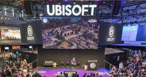 Der französische Publisher Ubisoft (hier der Gamescom-2018-Auftritt) will die Missbrauchs-Fälle im Unternehmen aufarbeiten (Foto: KoelnMesse / Oliver Wachenfeld)