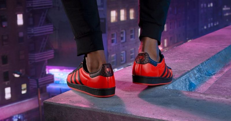 Der Marvel's Spider-Man: Miles Morales Sneaker von Adidas ist ab dem 4. Dezember in Deutschland zu haben (Abbildung: Sony)