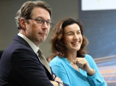 Die CSU-Politiker Andreas Scheuer und Dorothee Bär gehören auch nach der Bundestagswahl 2021 dem Parlament an (Foto: Fröhlich)