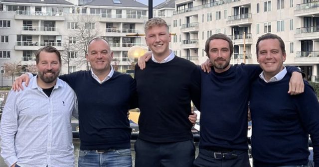 André Kuschel (Anteilseigner), Jens Lauritzson (CEO Flexion), Adrian Kotowski (CEO Audiencly), Michael Schmidt (CMO Audiencly) und Per Lauritzson (COO Flexion)