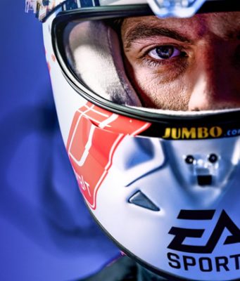 Das EA Sports-Logo ist integraler Bestandteil des Integralhelms von Formel 1-Weltmeister Max Verstappen (Foto: EA)