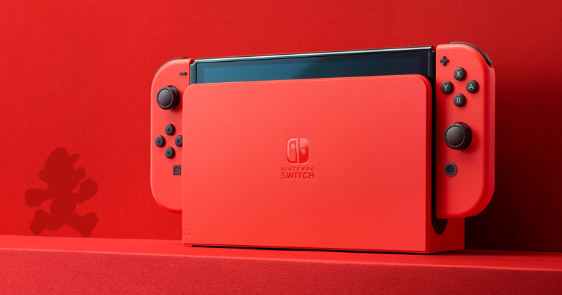 Wird ab 6. Oktober ausgeliefert: das Nintendo Switch OLED-Modell Mario Edition in Rot (Abbildung: Nintendo)