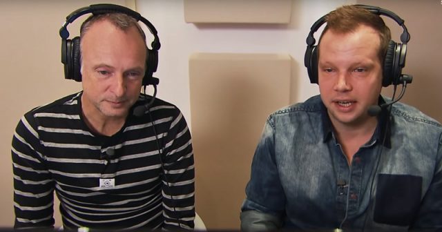 Frank Buschmann und Wolf-Christoph Fuss bei ihrem ersten Einsatz für FIFA 16 (Abbildung: Electronic Arts)