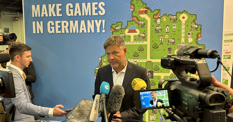 Wirtschaftsminister Robert Habeck (Grüne) auf der Gamescom 2023 (Foto: GamesWirtschaft)