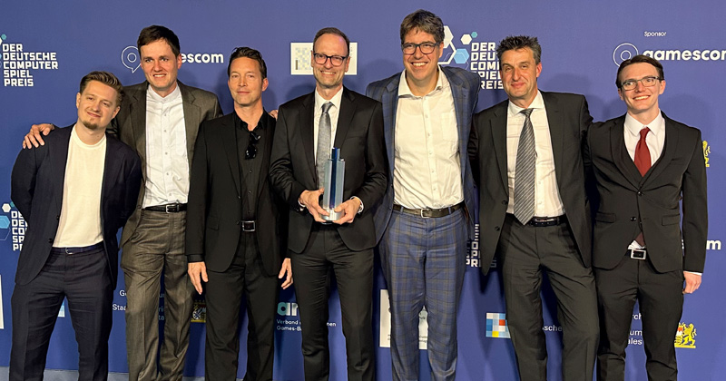 Rockfish Games wins the award for 'Best Game' at the German Computer Game Awards 2024 with Everspace 2 (Photo: GamesWirtschaft)