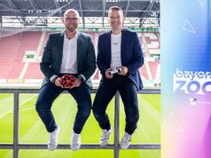 Bayern zockt: Die bittere Bilanz des Fußball-EM-Projekts Bayerns Digitalminister Fabian Mehring (Freie Wähler) und BFV-Präsident Christoph Kern beim 'Bayern zockt'-Finale am 13. Juli in Augsburg (Foto: BFV / Simone Hörmann)