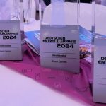 Entwicklerpreis-2024-Trophaen-031224