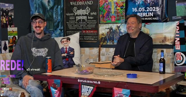 HandOfBlood-Twitch-Habeck-140125 Maximilian Knabe alias HandOfBlood beim Twitch-Talk mit Grünen-Kanzlerkandidat Robert Habeck (Szene aus dem Livestream am 14. Januar 2025)