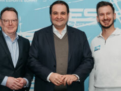 German Esports Summit 2025: ESBD feiert das Ehrenamt Kölns OB Torsten Burmester (SPD), NRW-Staatskanzlei-Chef Nathanael Liminski (CDU) und ESBD-Präsident Christopher Flato beim German Esports Summit 2025 am 5. Dezember in Köln (Foto: Alina Ehrmann)