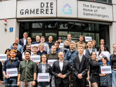 FFF Bayern fördert 14 Studios mit 1 Million Euro (Update) Die 'Gamerei' in München bildete den Rahmen für die Scheck-Übergabe an 14 Spiele-Studios durch Bayerns Digitalminister Fabian Mehring (Freie Wähler).