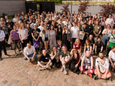 Press Start: Games-Stipendium feiert Abschluss Ausrichter und Teilnehmer des Games-Stipendiums feiern den Abschluss von Press Start am Abend des 8. Juni 2026 in Berlin.