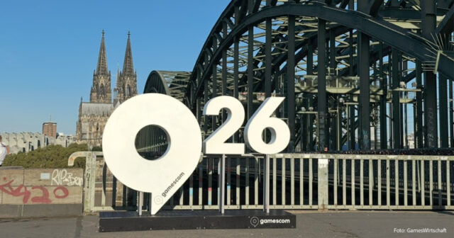 Gamescom-2026-Stadt-Koeln-240826 Dieser Gamescom-Foto-Spot befindet sich am rechtsrheinischen Ufer der Hohenzollernbrücke, die die Altstadt samt Dom mit dem Stadtteil Deutz verbindet.