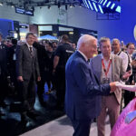 Staatsoberhaupt trifft Prinzessin: Peach empfängt Frank-Walter Steinmeier am Gamescom-Stand von Nintendo of Europe.
